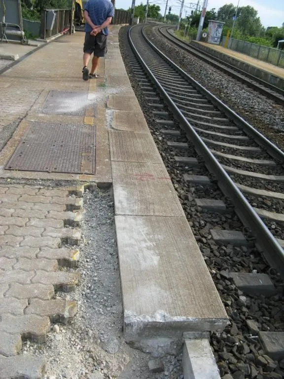 Renovierung der Bahnsteigkanten, Foto 12