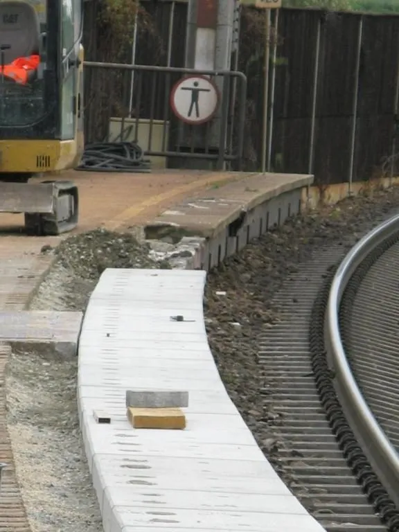 Renovierung der Bahnsteigkanten, Foto 26