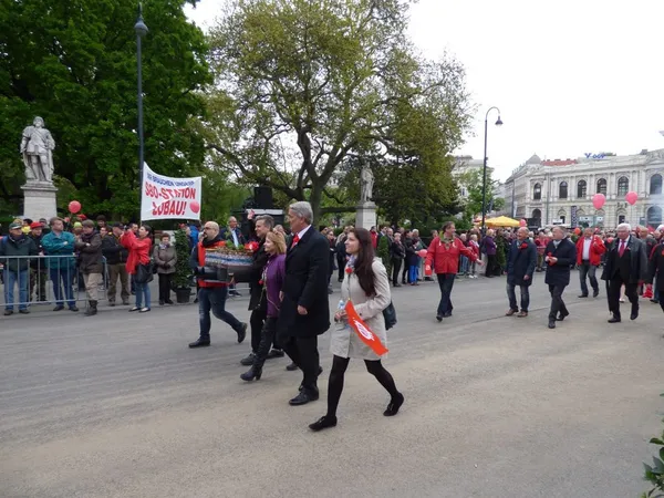 Aktion beim SPÖ-Maiaufmarsch, Foto 2